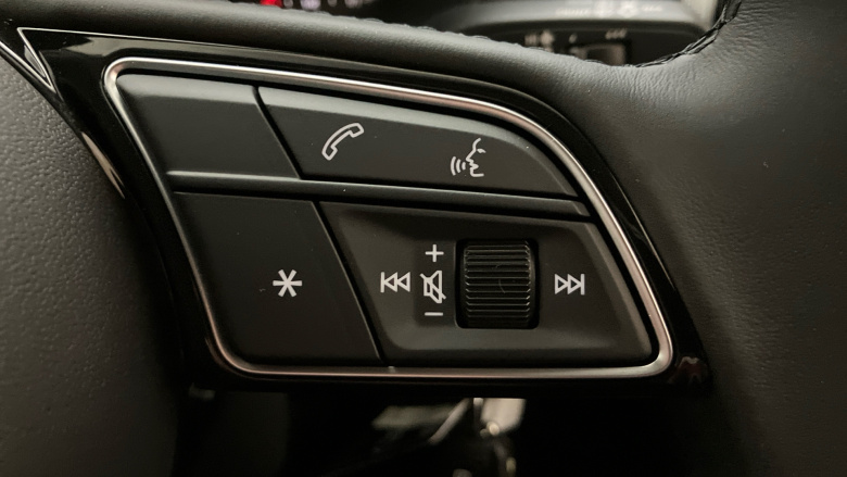 Audi Q2 35 TFSI Sport 5dr S Tronic [Tech] Petrol Estate